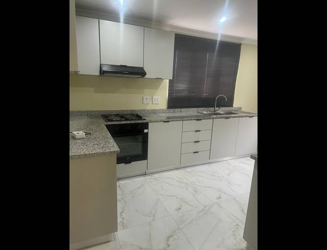 2 BEDROOM APARTMENT RENTED IN OVERPORT